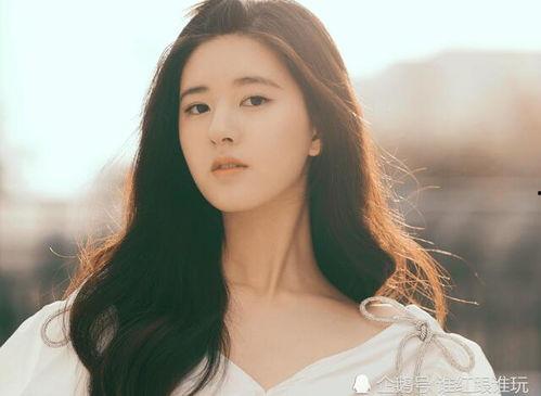 赵露思在娱乐圈吃瓜,揭秘明星背后的故事